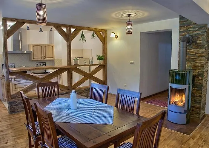 住宿加早餐酒店 Relaks 斯克拉斯卡波伦巴